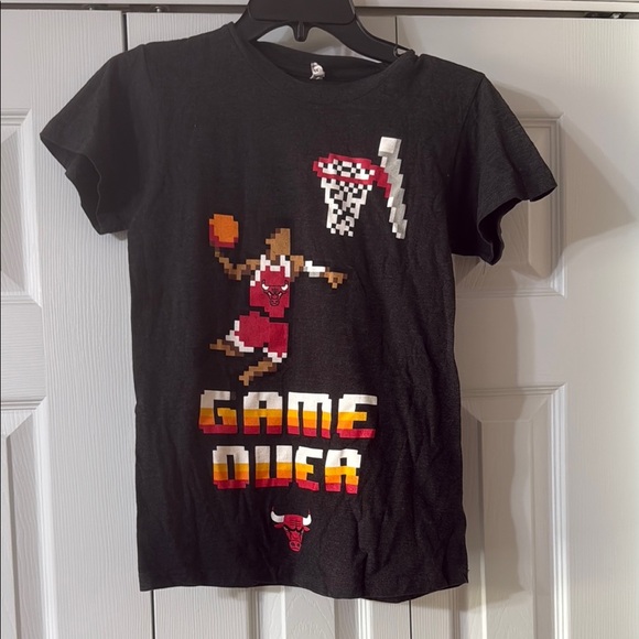Black Basketball Graphic T-Shirt - Picture 1 of 4